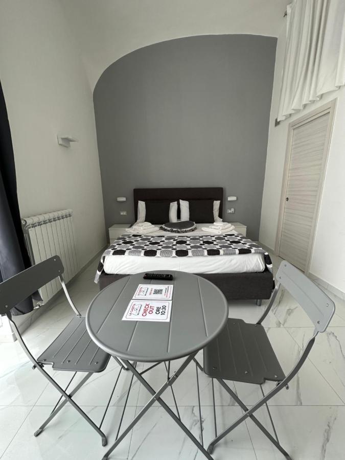 La Casetta - Rooms San Giorgio a Cremano Eksteriør billede
